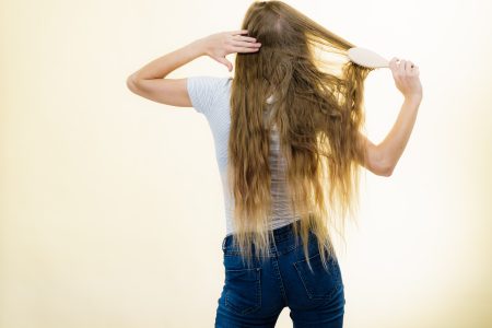 mejor tratamiento caida cabello mujer